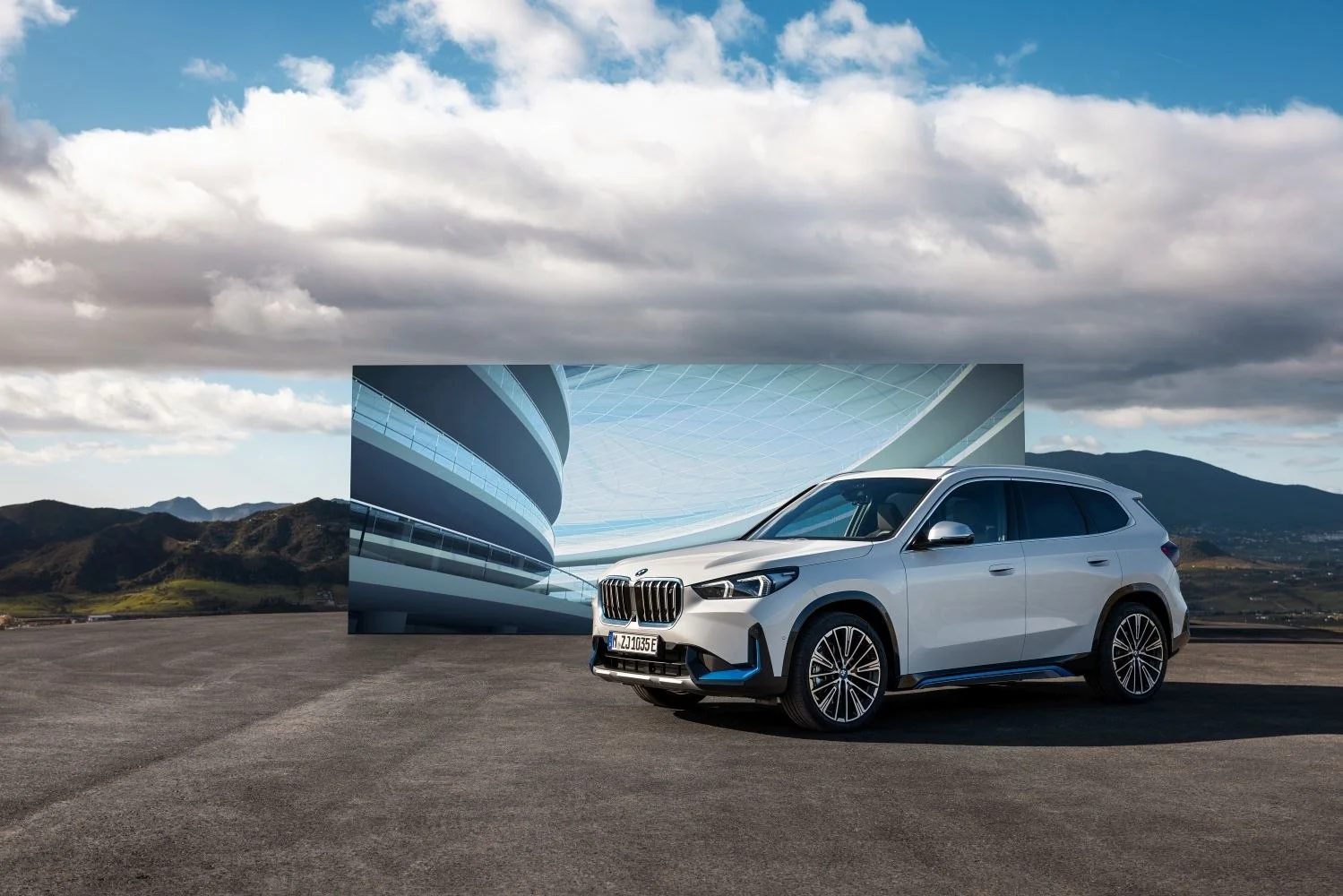 BMW iX1 66.5 kWh (204 Hp) eDrive202023 - thumbnail 17