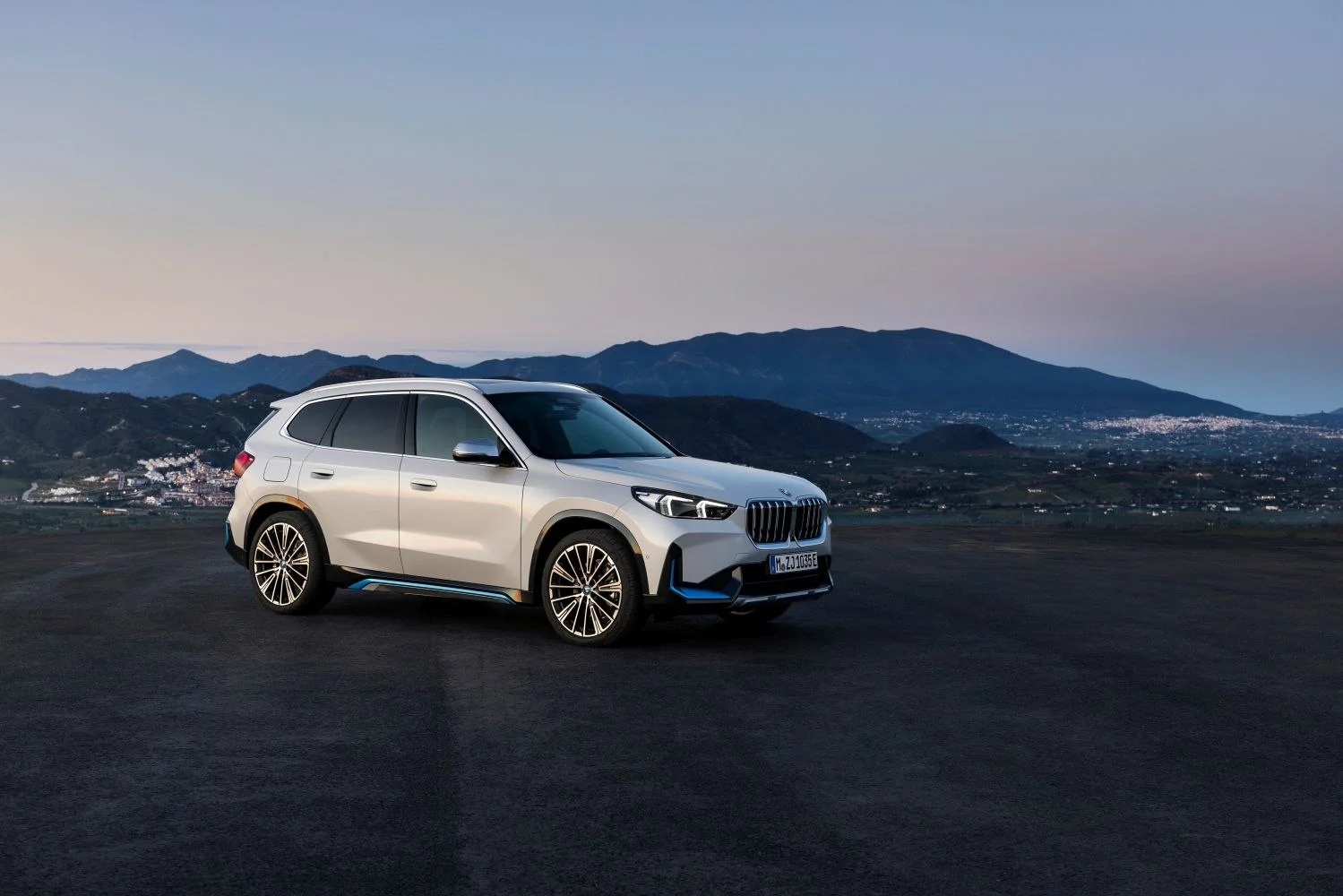 BMW iX1 66.5 kWh (204 Hp) eDrive202023 - thumbnail 7