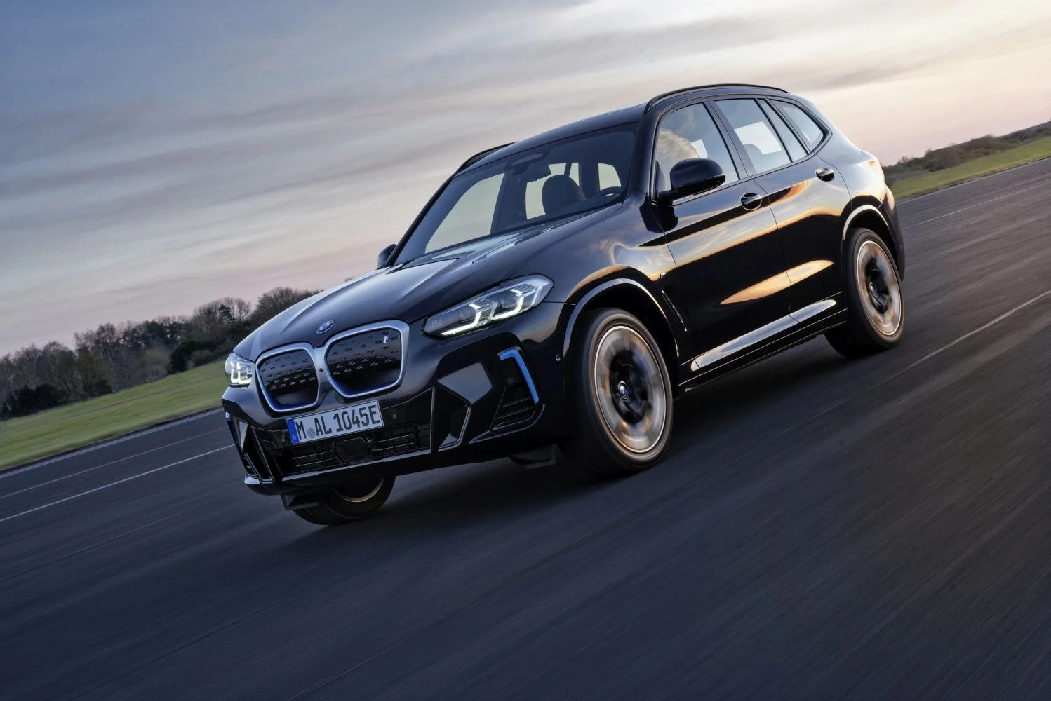 BMW iX3 80 kWh (286 Hp)2021 - thumbnail 6