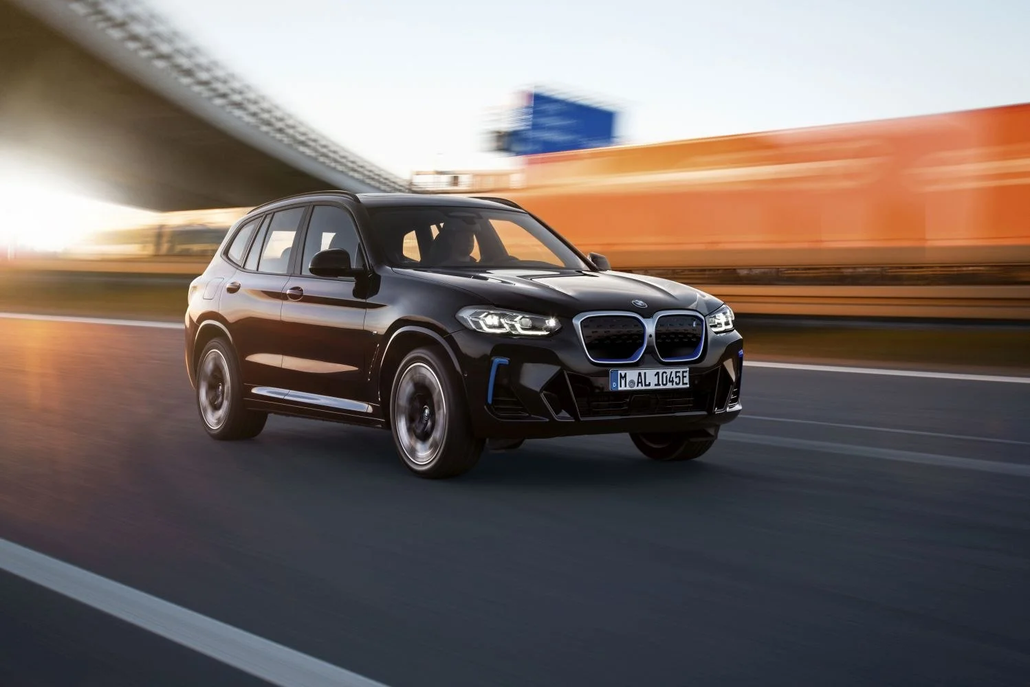 BMW iX3 80 kWh (286 Hp)2021 - thumbnail 7