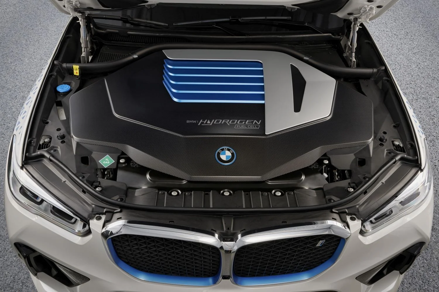 BMW iX5 BMW iX5 Hydrogen thumbnail 10
