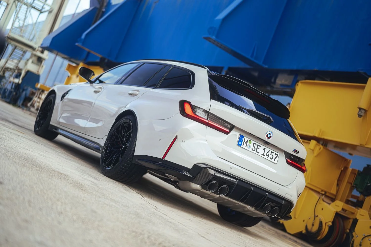 BMW M3 Competition 3.0 (510 Hp) M Steptronic M xDrive2022 - 2024 thumbnail 3