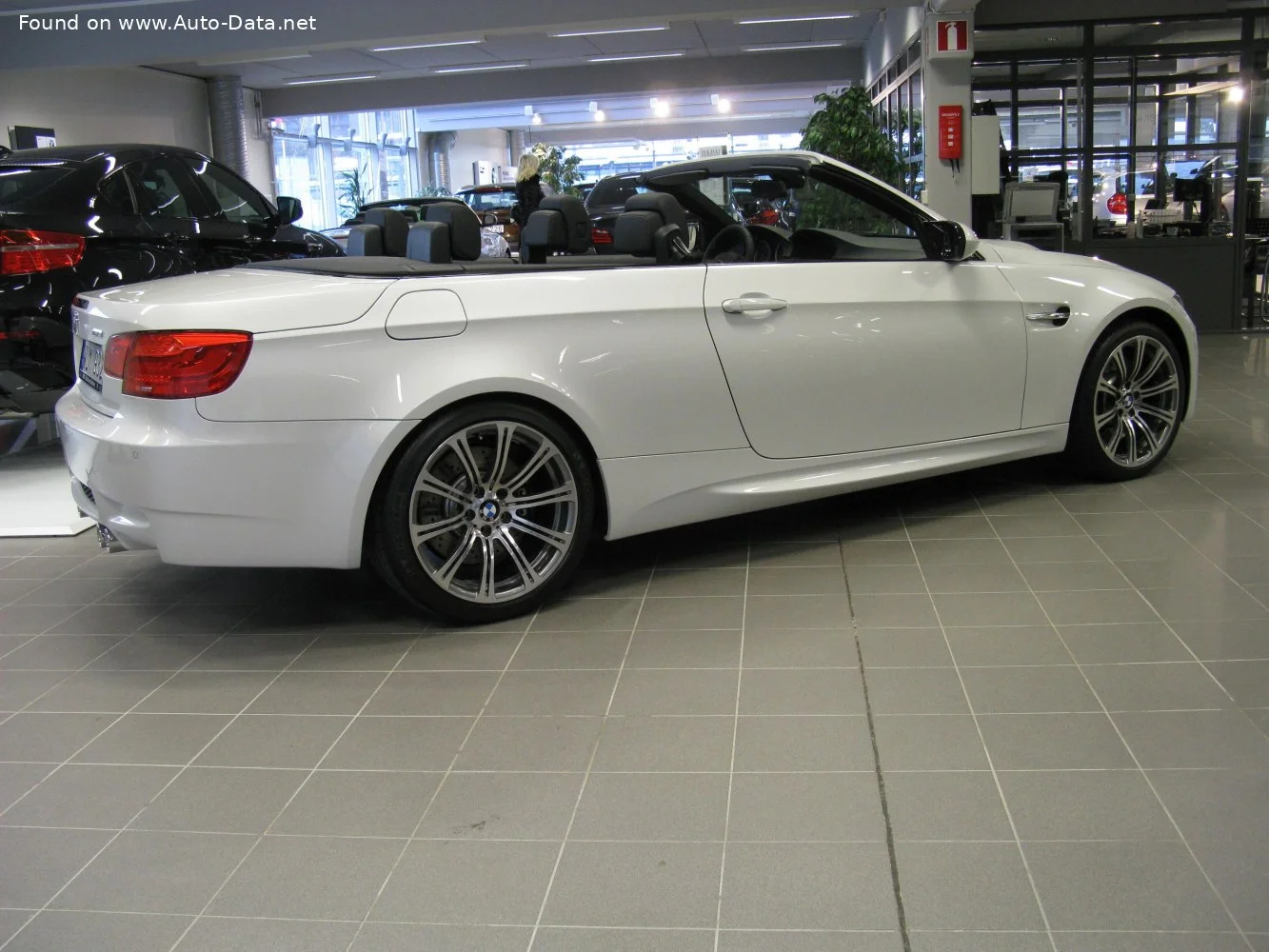 BMW M3 4.0 V8 (420 Hp)2010 - 2013 thumbnail 10