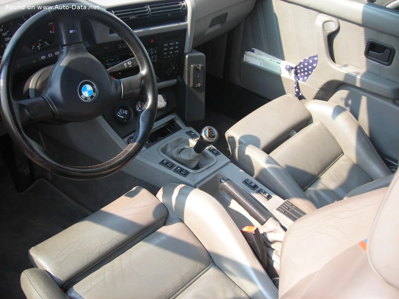 BMW M3 2.3 (195 Hp) CAT1988 - 1991 thumbnail 5