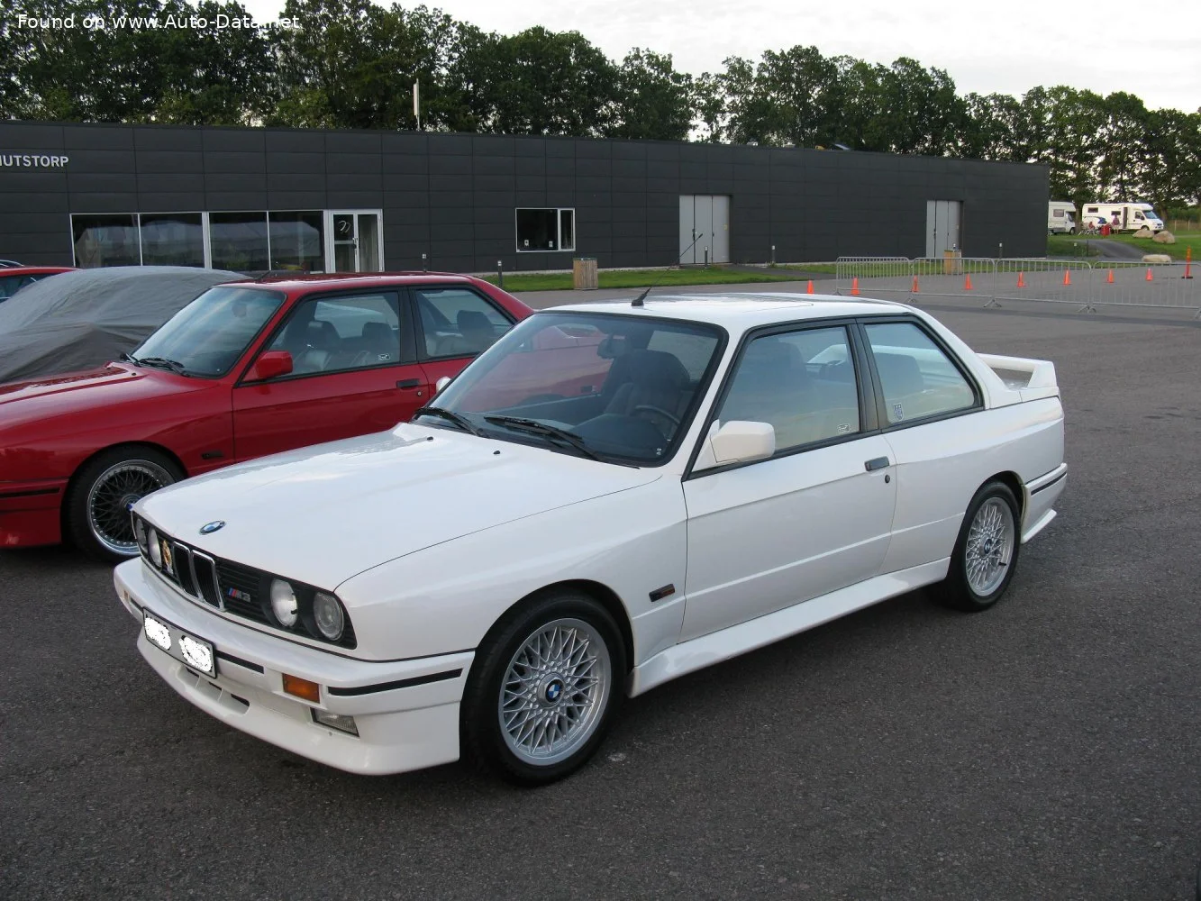BMW M3 2.3 (195 Hp) CAT1986 - 1989 thumbnail 6