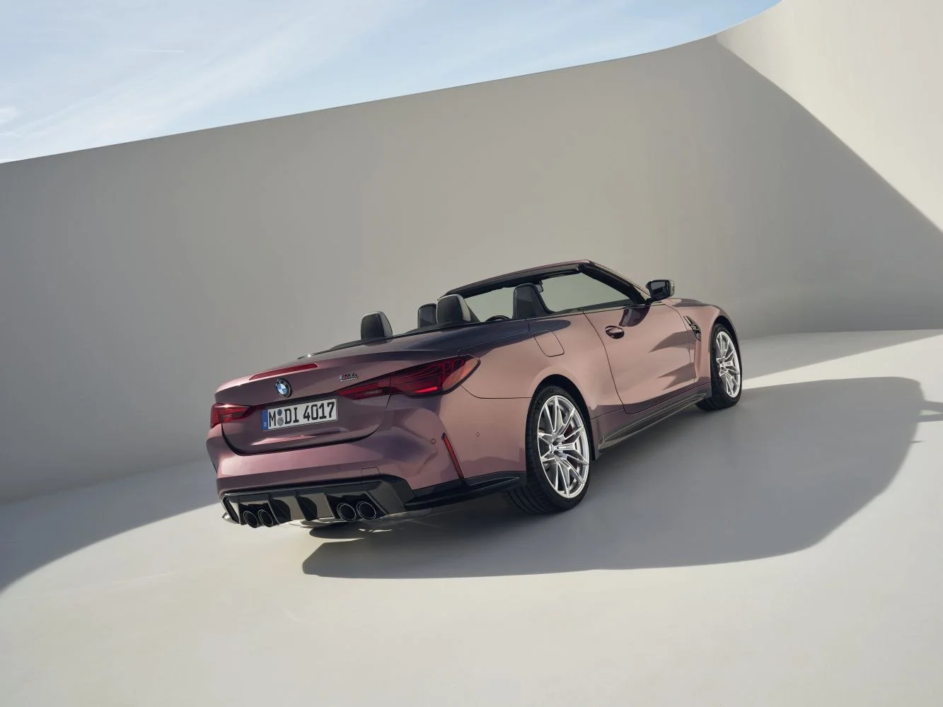 BMW M4 Competition 3.0 (530 Hp) M xDrive M Steptronic2024 - thumbnail 14
