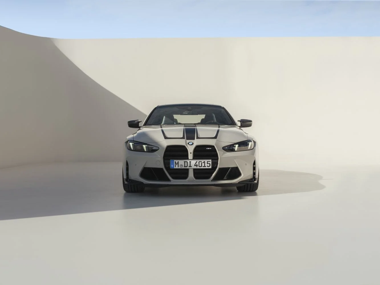 BMW M4 3.0 (480 Hp)2024 - thumbnail 17