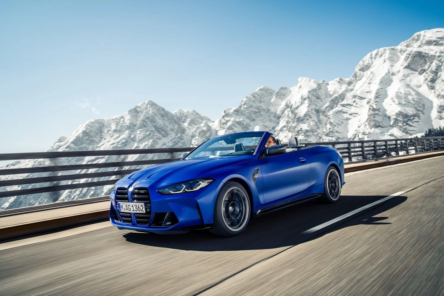 BMW M4 Competition 3.0 (510 Hp) M xDrive M Steptronic2021 - 2024 thumbnail 4