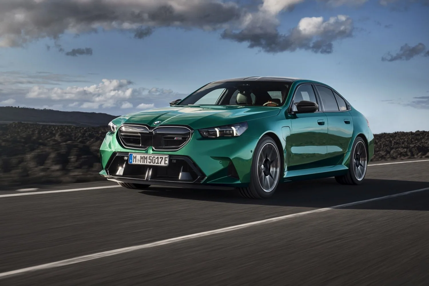 BMW M5 4.4 V8 (727 Hp) Plug-in Hybrid M xDrive M Steptronic2024 - - 1