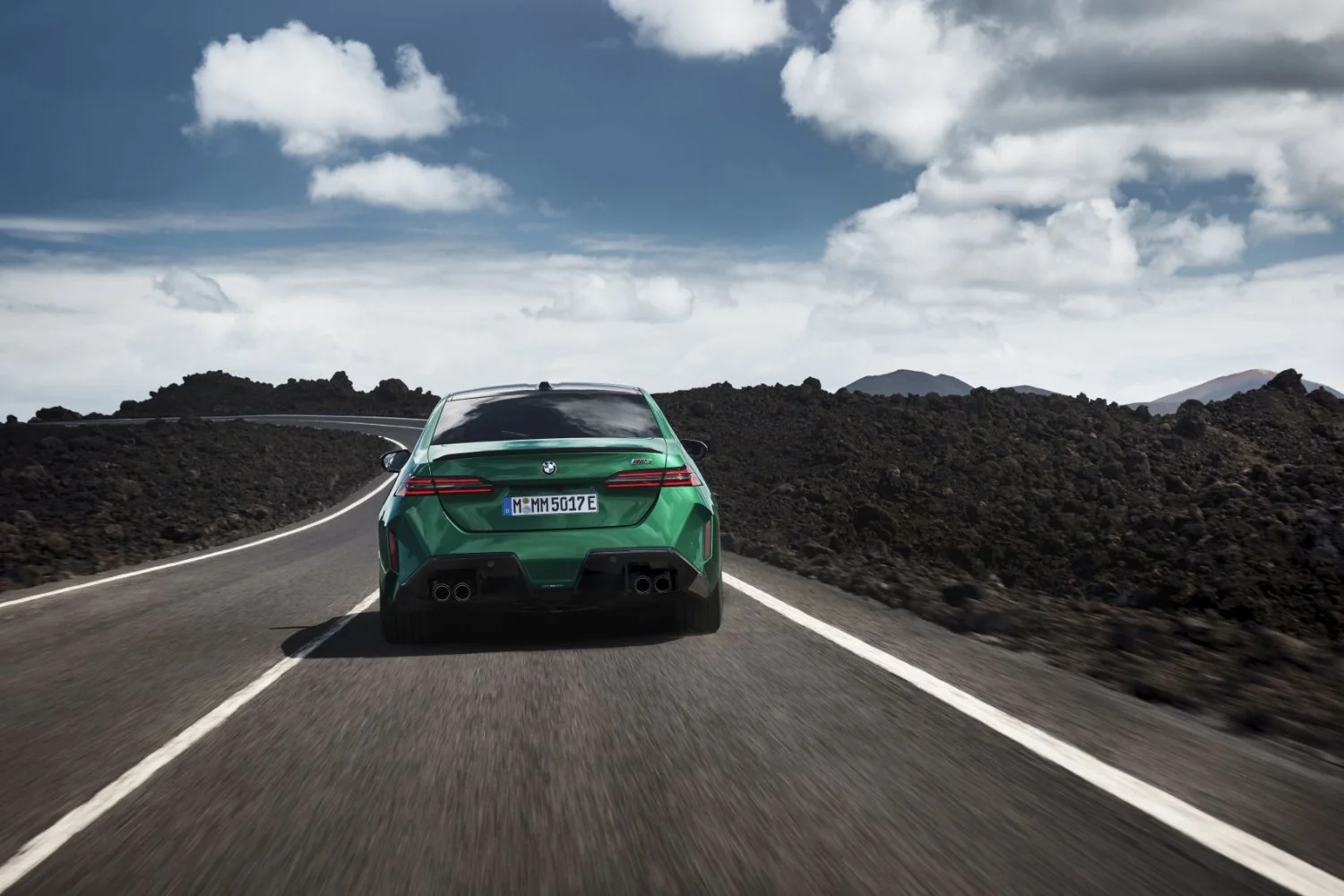 BMW M5 4.4 V8 (727 Hp) Plug-in Hybrid M xDrive M Steptronic2024 - thumbnail 10