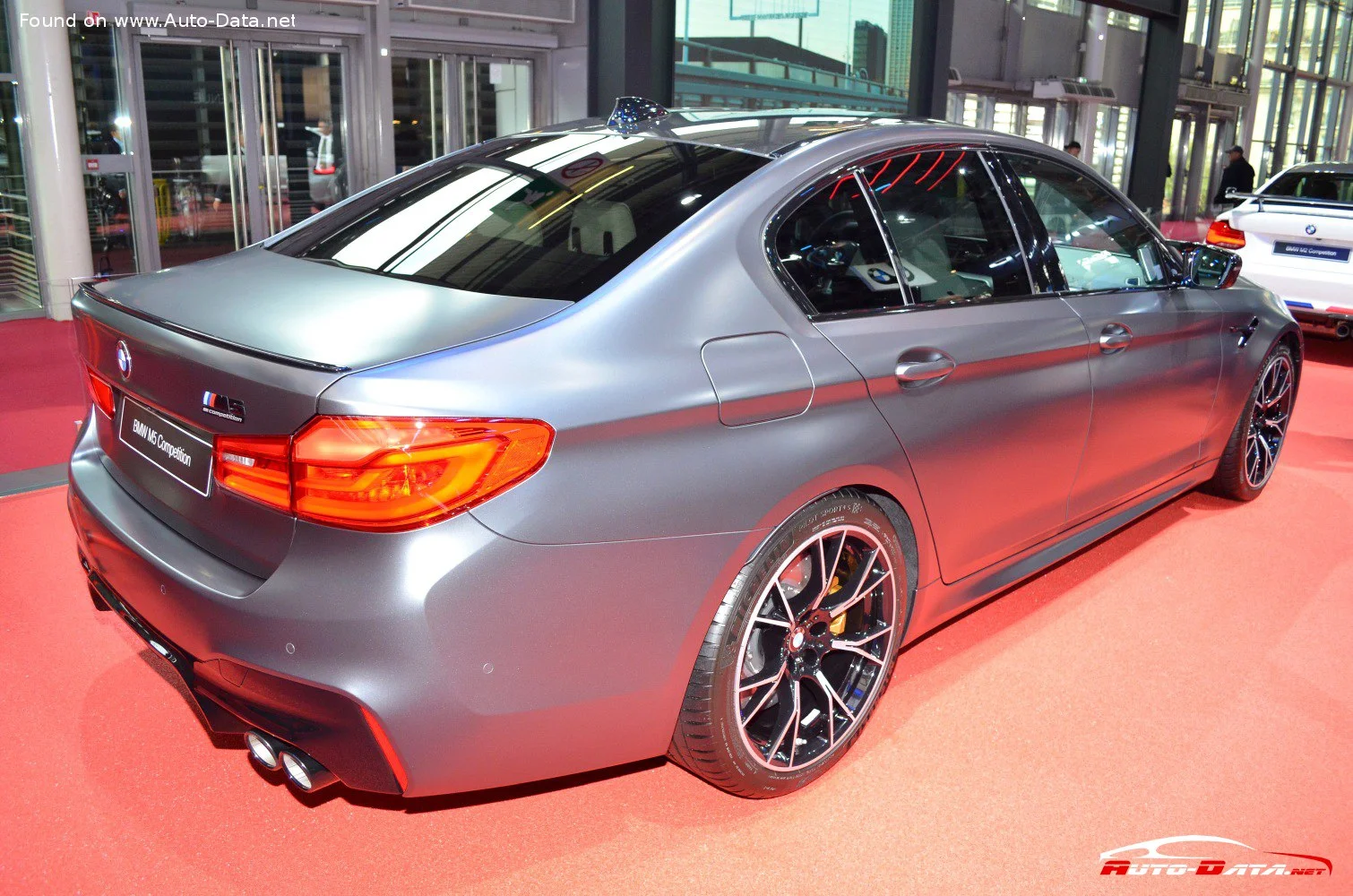 BMW M5 4.4 V8 (600 Hp) xDrive Steptronic2017 - 2020 thumbnail 18