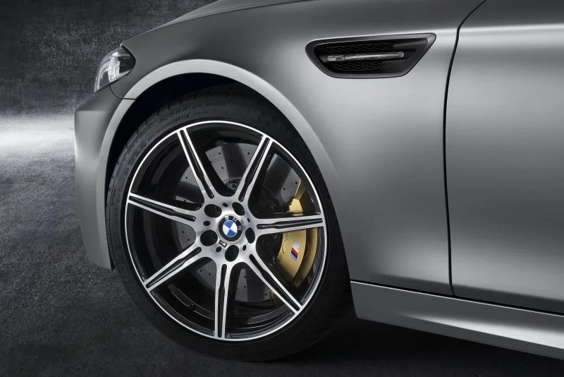BMW M5 4.4 V8 (560 Hp)2013 - 2016 thumbnail 9