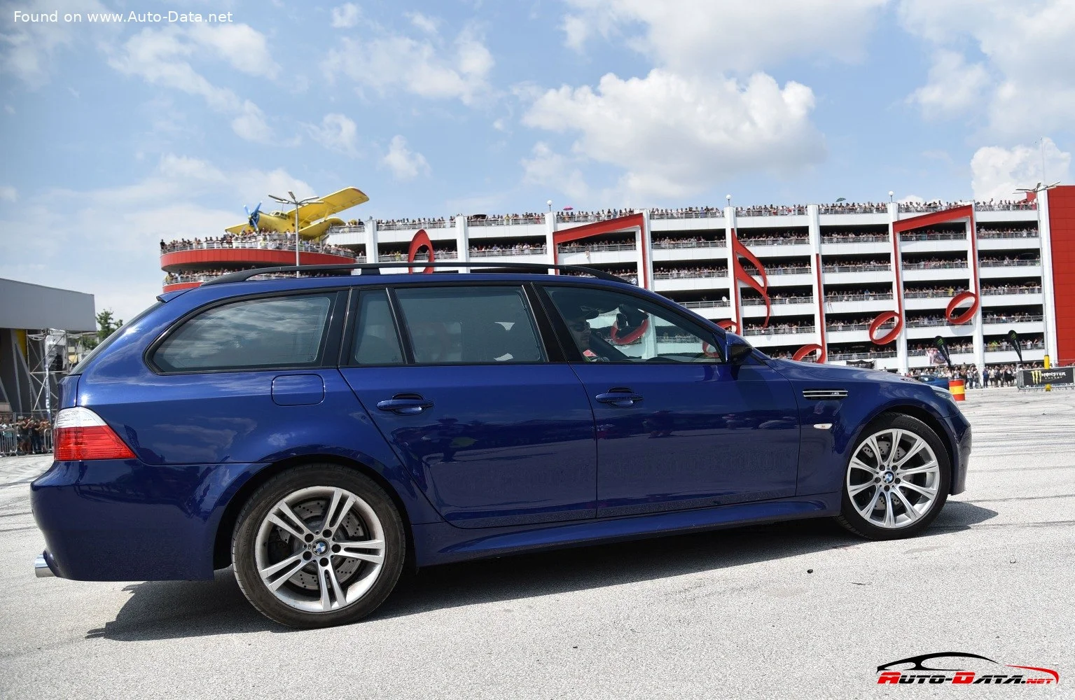 BMW M5 5.0 V10 (507 Hp) SMG2007 - 2010 thumbnail 16