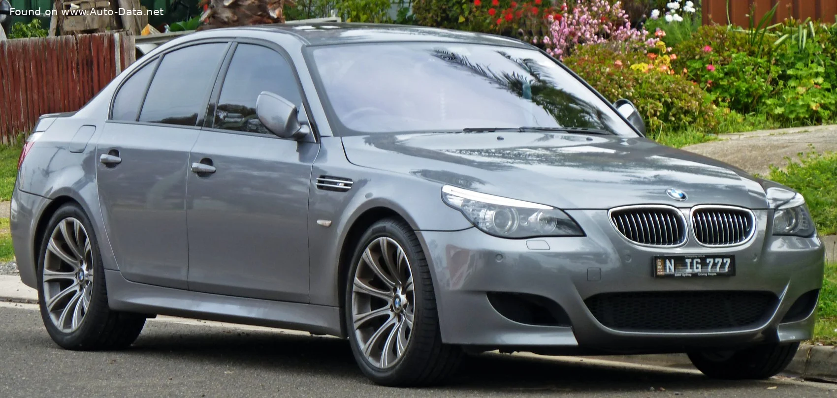 BMW M5 BMW M5 (E60 LCI, facelift 2007)