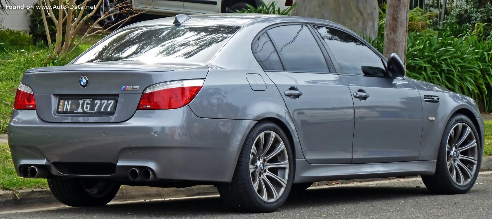 BMW M5 5.0 V10 (500 Hp)2007 - 2010 thumbnail 2