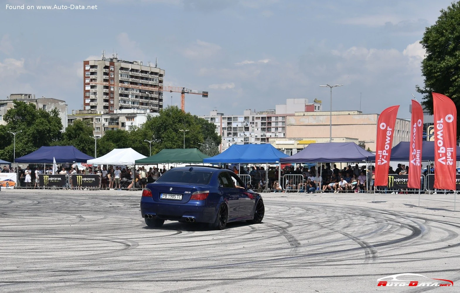 BMW M5 5.0 V10 (507 Hp) SMG2005 - 2007 thumbnail 11