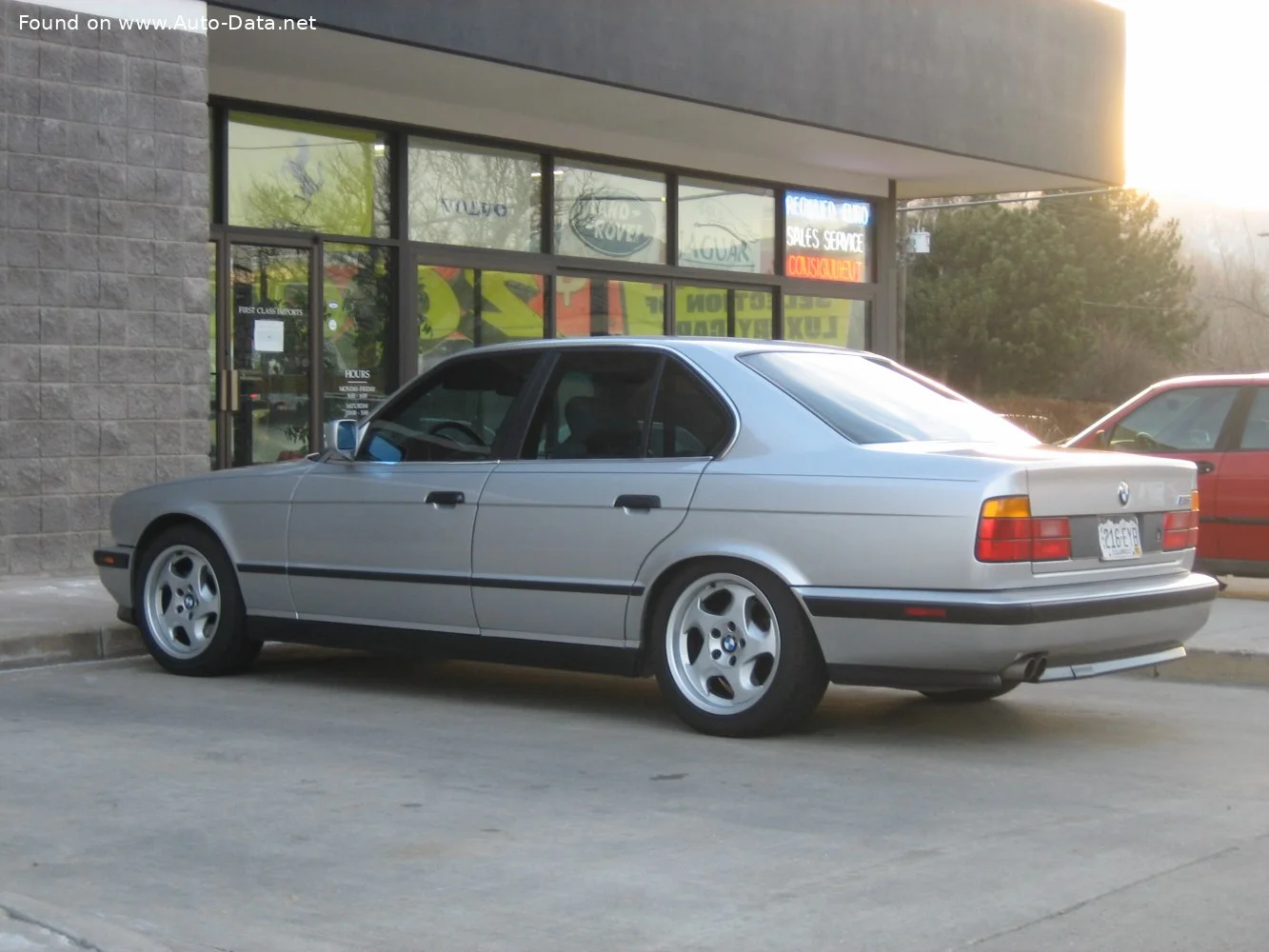 BMW M5 3.5 (315 Hp)1988 - 1991 thumbnail 11