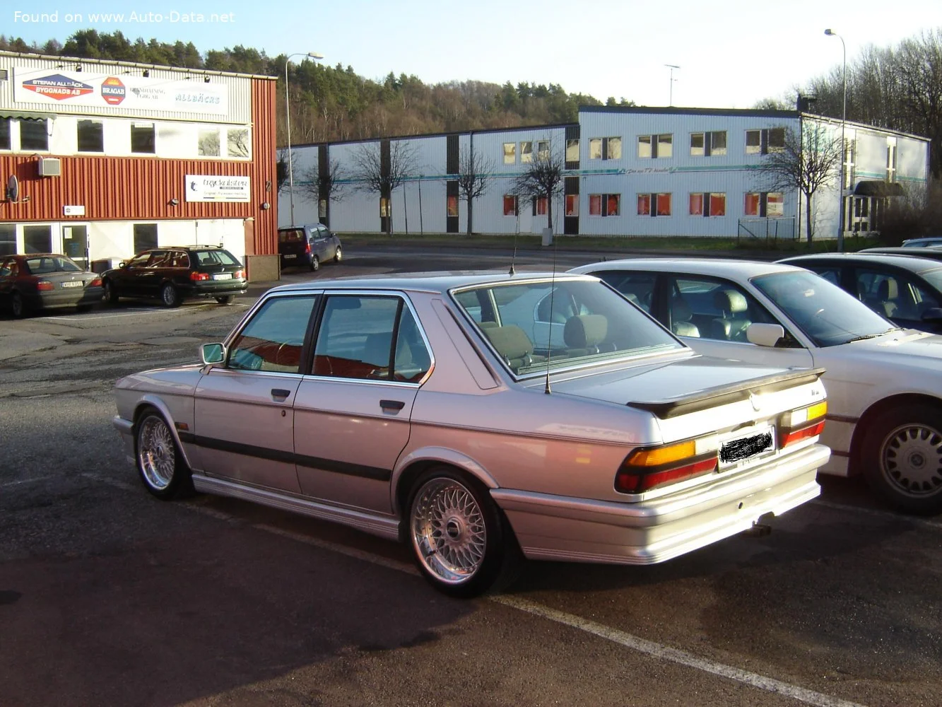 BMW M5 3.5 (286 Hp)1985 - 1987 thumbnail 14