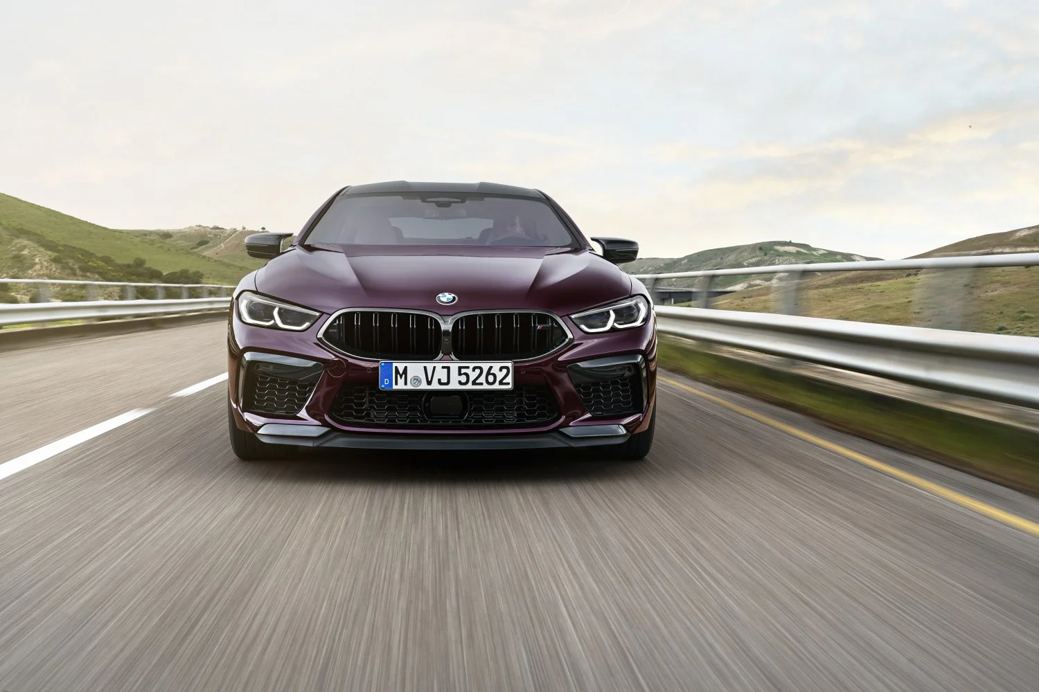 BMW M8 4.4 V8 (600 Hp) xDrive Steptronic2019 - 2022 - 1