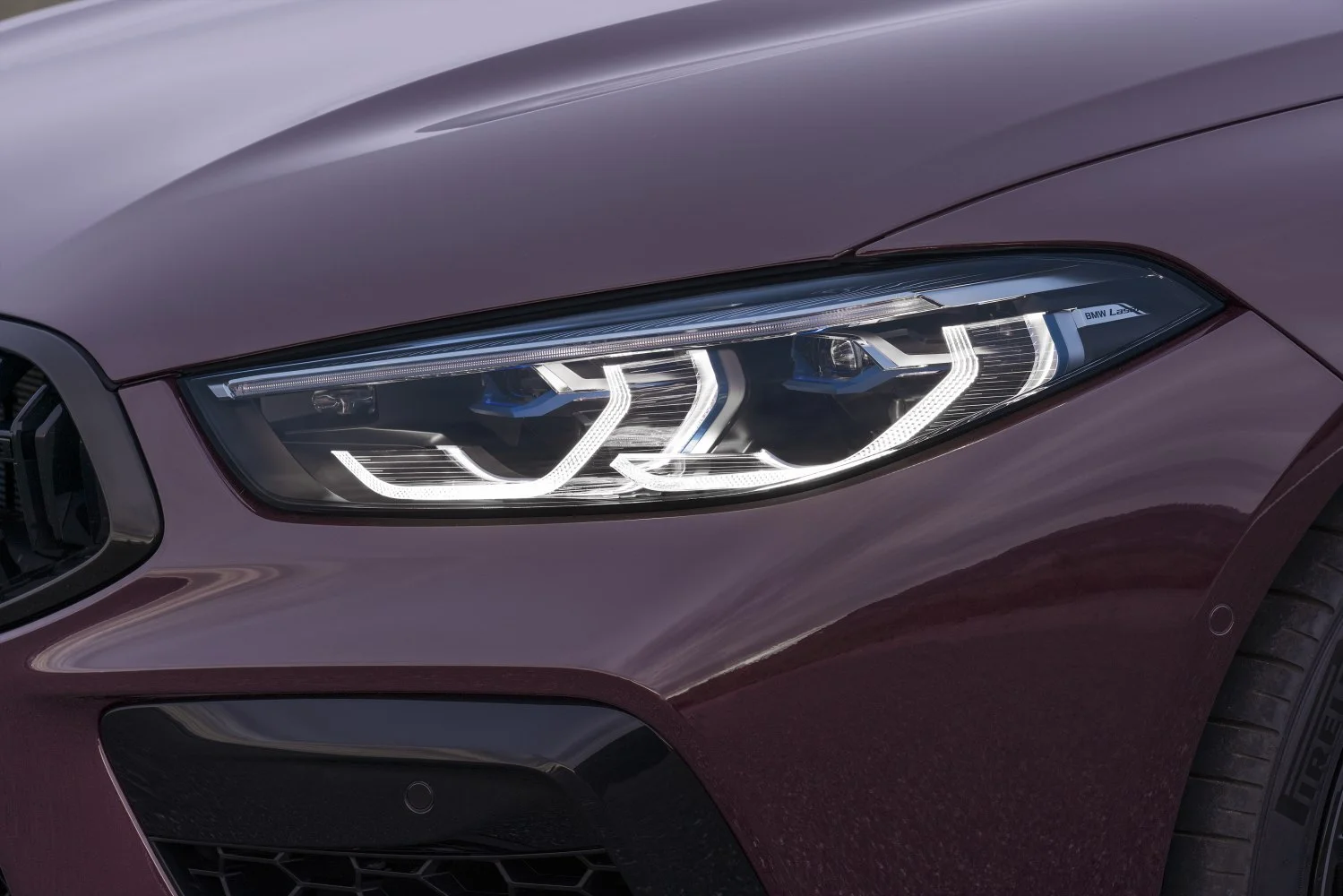 BMW M8 4.4 V8 (600 Hp) xDrive Steptronic2019 - 2022 thumbnail 3