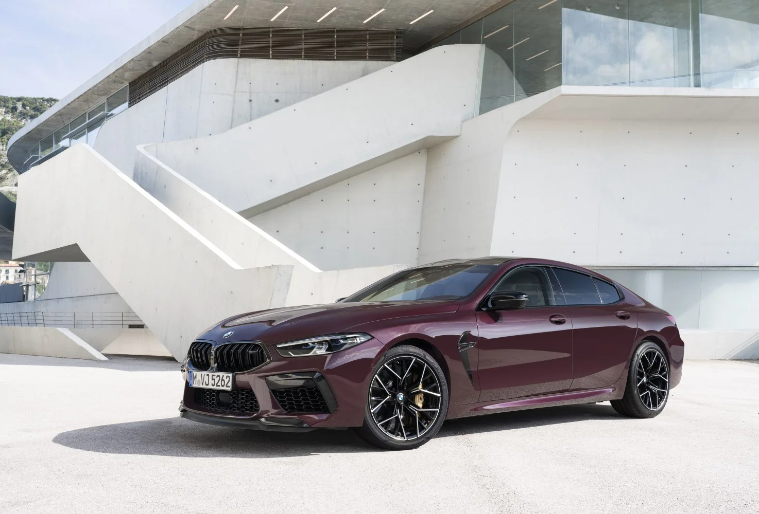BMW M8 4.4 V8 (600 Hp) xDrive Steptronic2019 - 2022 thumbnail 7