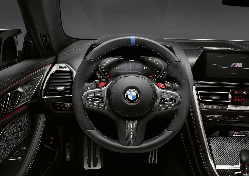 BMW M8 4.4 V8 (600 Hp) xDrive Steptronic2019 - 2022 thumbnail 4