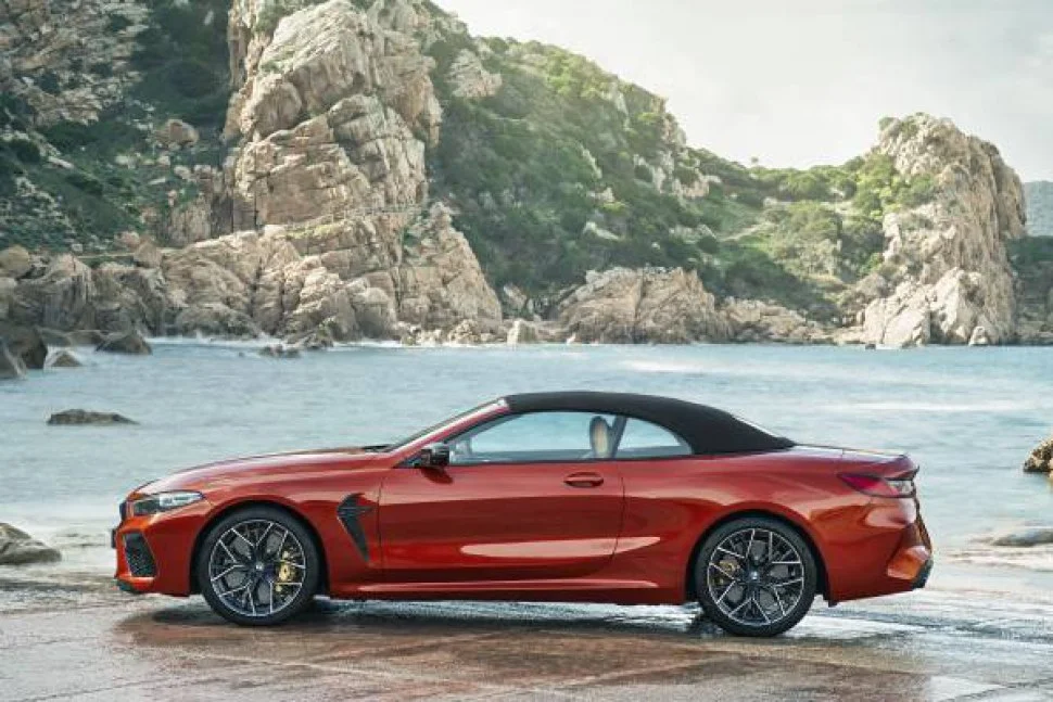 BMW M8 4.4 V8 (600 Hp) xDrive Steptronic2019 - 2022 thumbnail 12