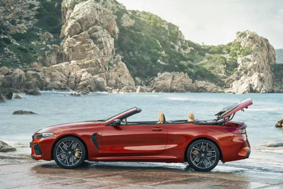 BMW M8 4.4 V8 (600 Hp) xDrive Steptronic2019 - 2022 thumbnail 15