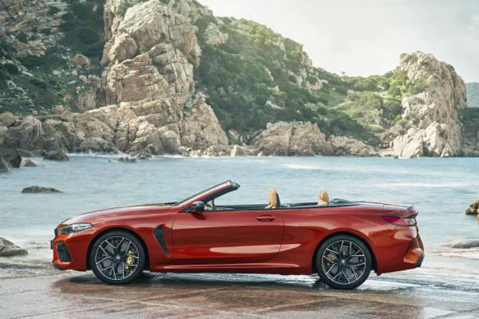 BMW M8 4.4 V8 (600 Hp) xDrive Steptronic2019 - 2022 thumbnail 16