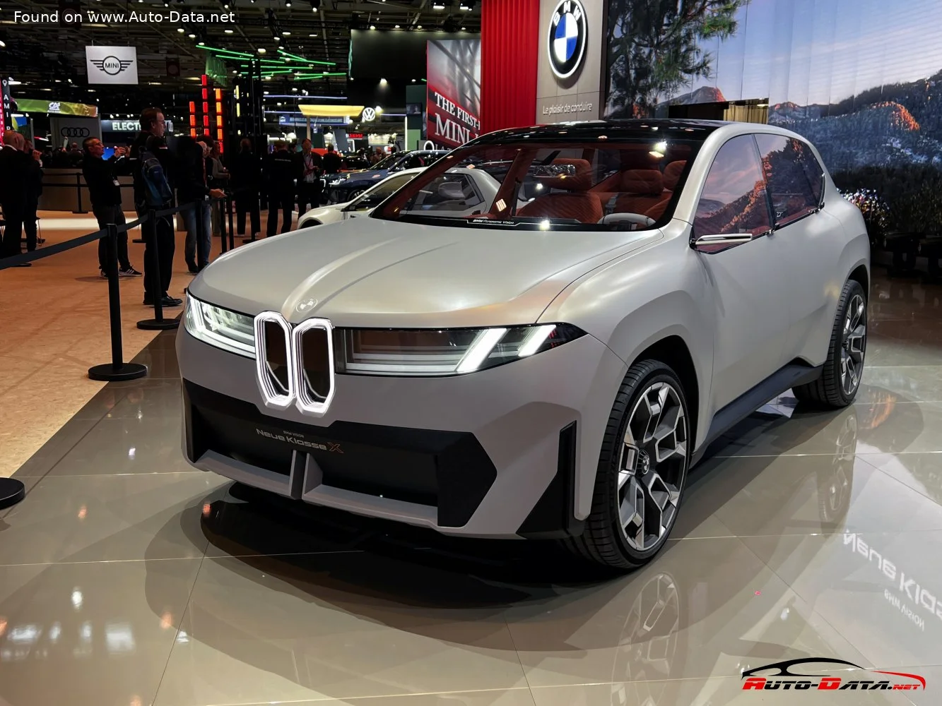 BMW Vision Neue Klasse X BMW Vision Neue Klasse X thumbnail 3