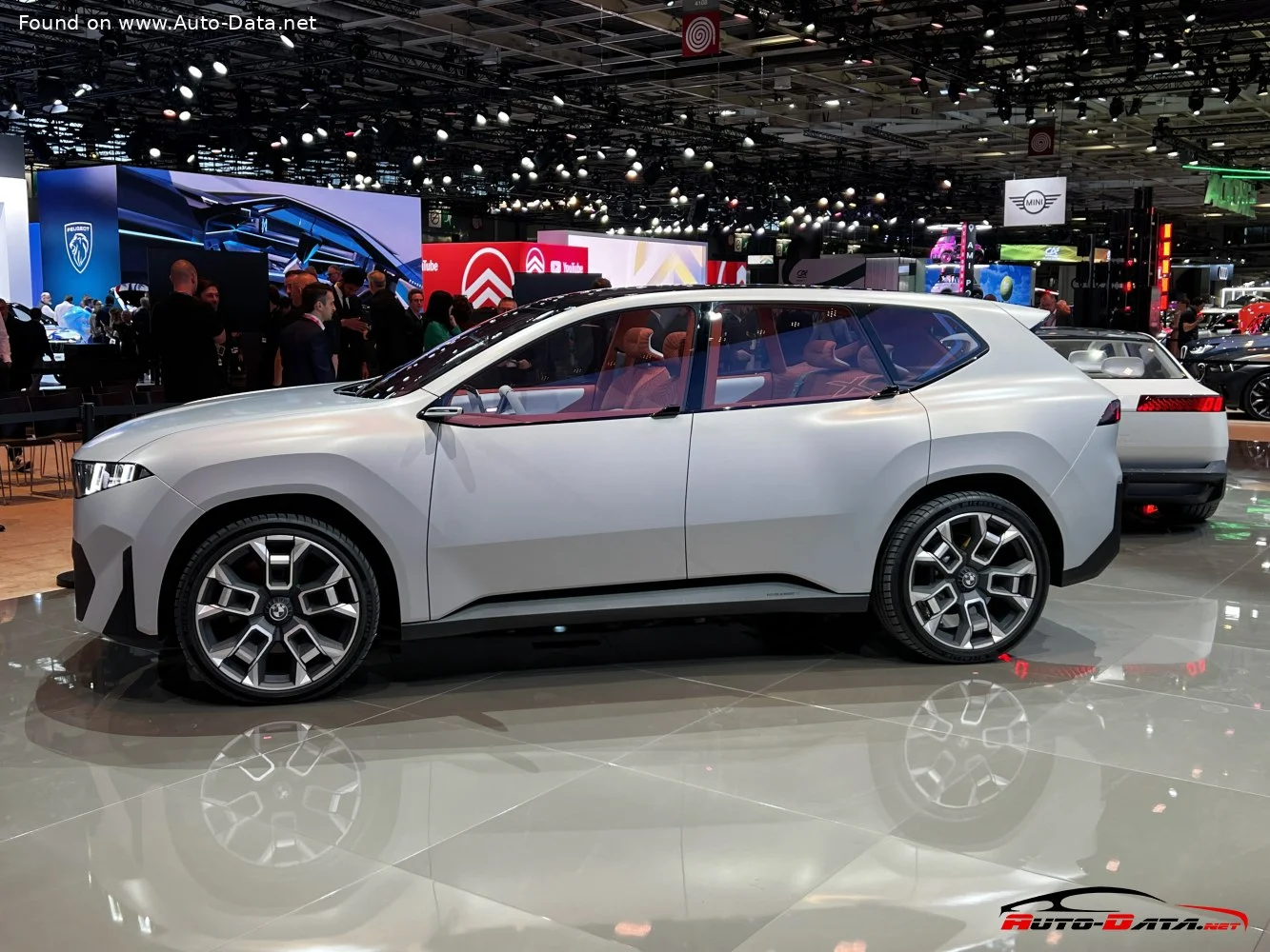 BMW Vision Neue Klasse X BMW Vision Neue Klasse X thumbnail 5