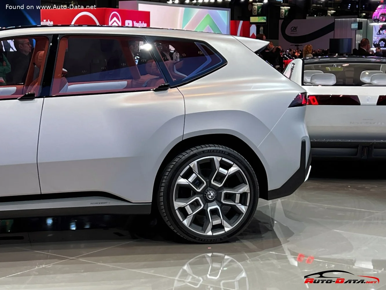 BMW Vision Neue Klasse X BMW Vision Neue Klasse X thumbnail 6