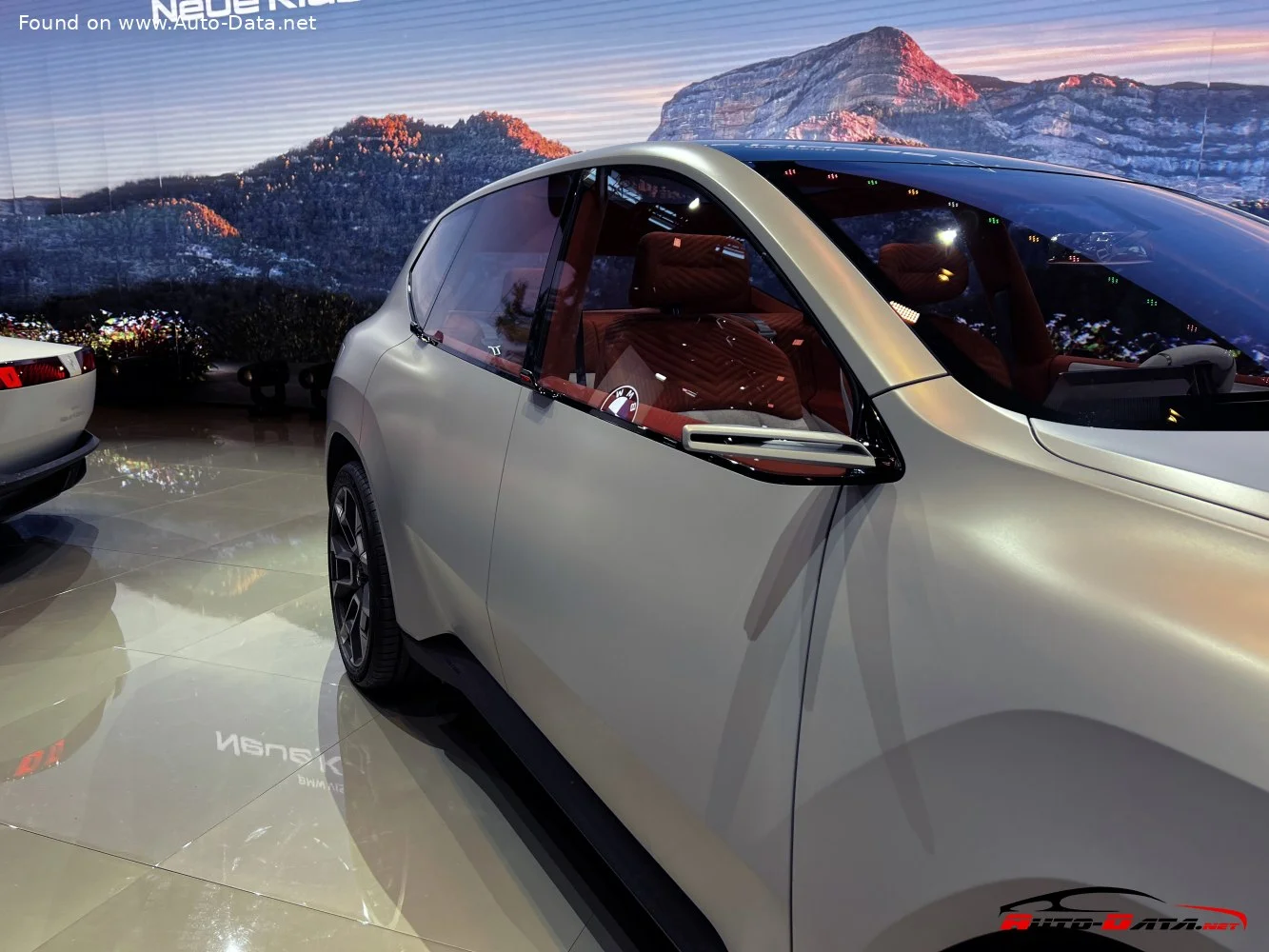 BMW Vision Neue Klasse X BMW Vision Neue Klasse X thumbnail 9