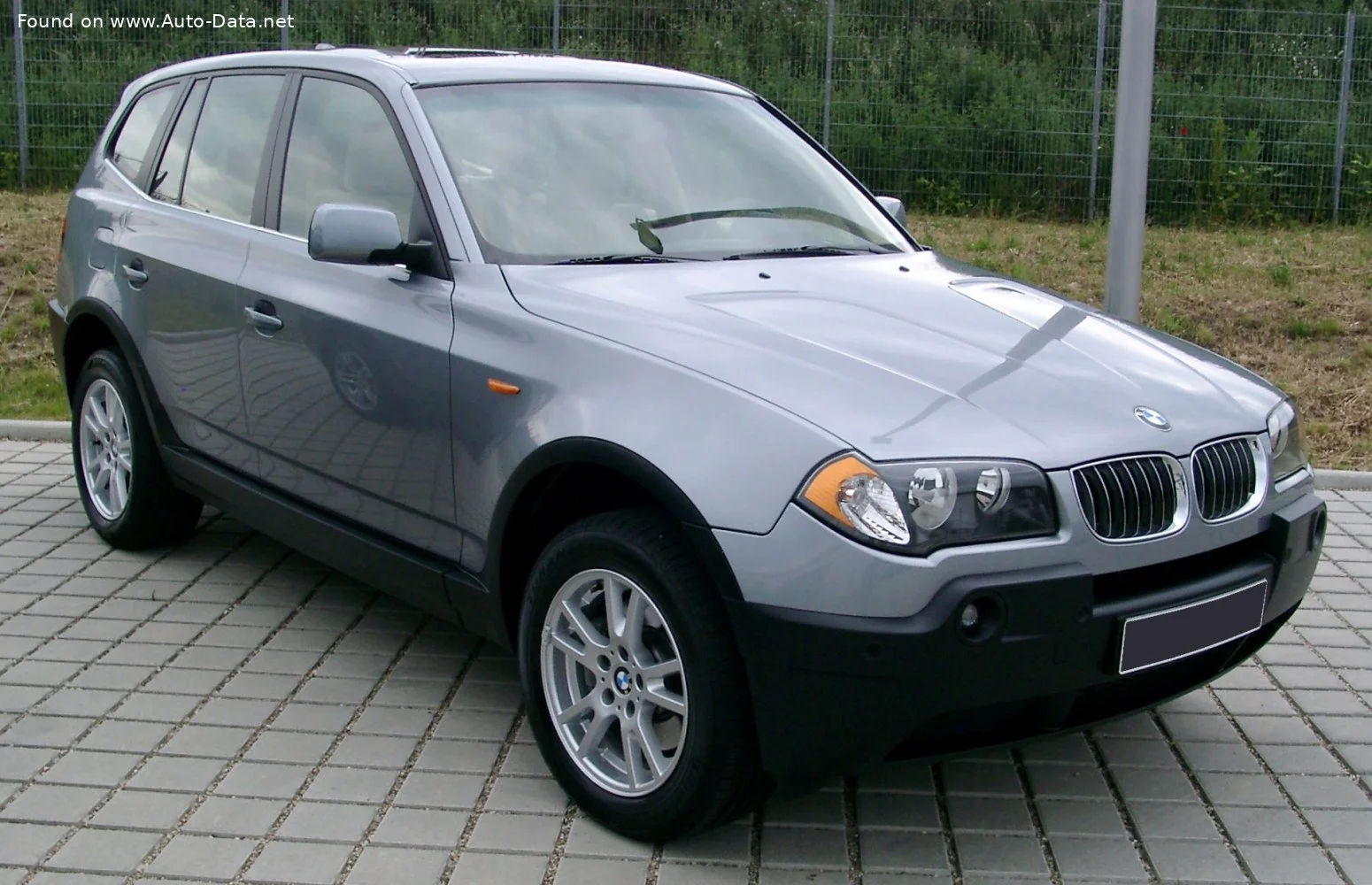 BMW X3 2.0d (150 Hp)2004 - 2006 thumbnail 3
