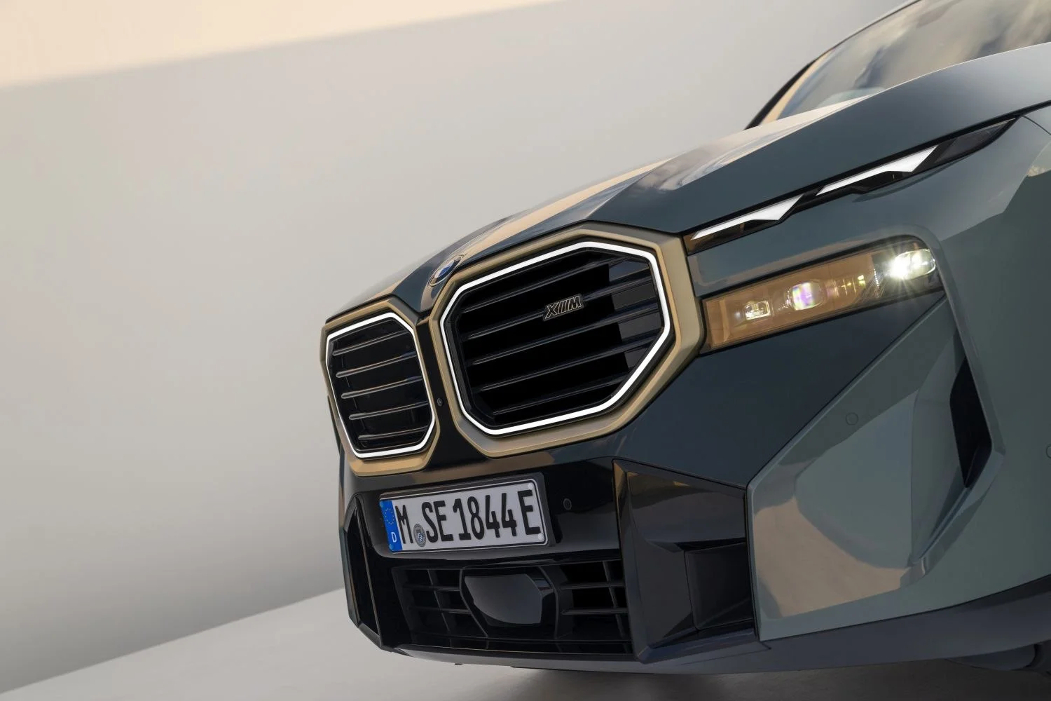 BMW XM 4.4 V8 (653 Hp) Plug-in Hybrid xDrive Steptronic2022 - thumbnail 12