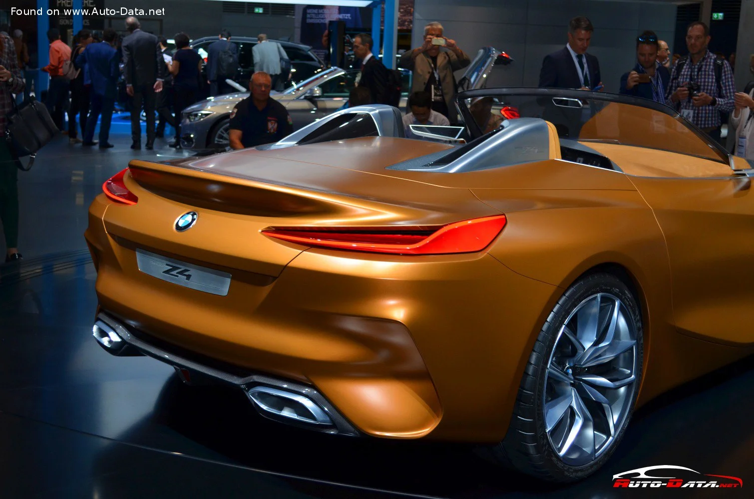 BMW Z4 BMW Z4 (G29, Concept) thumbnail 2