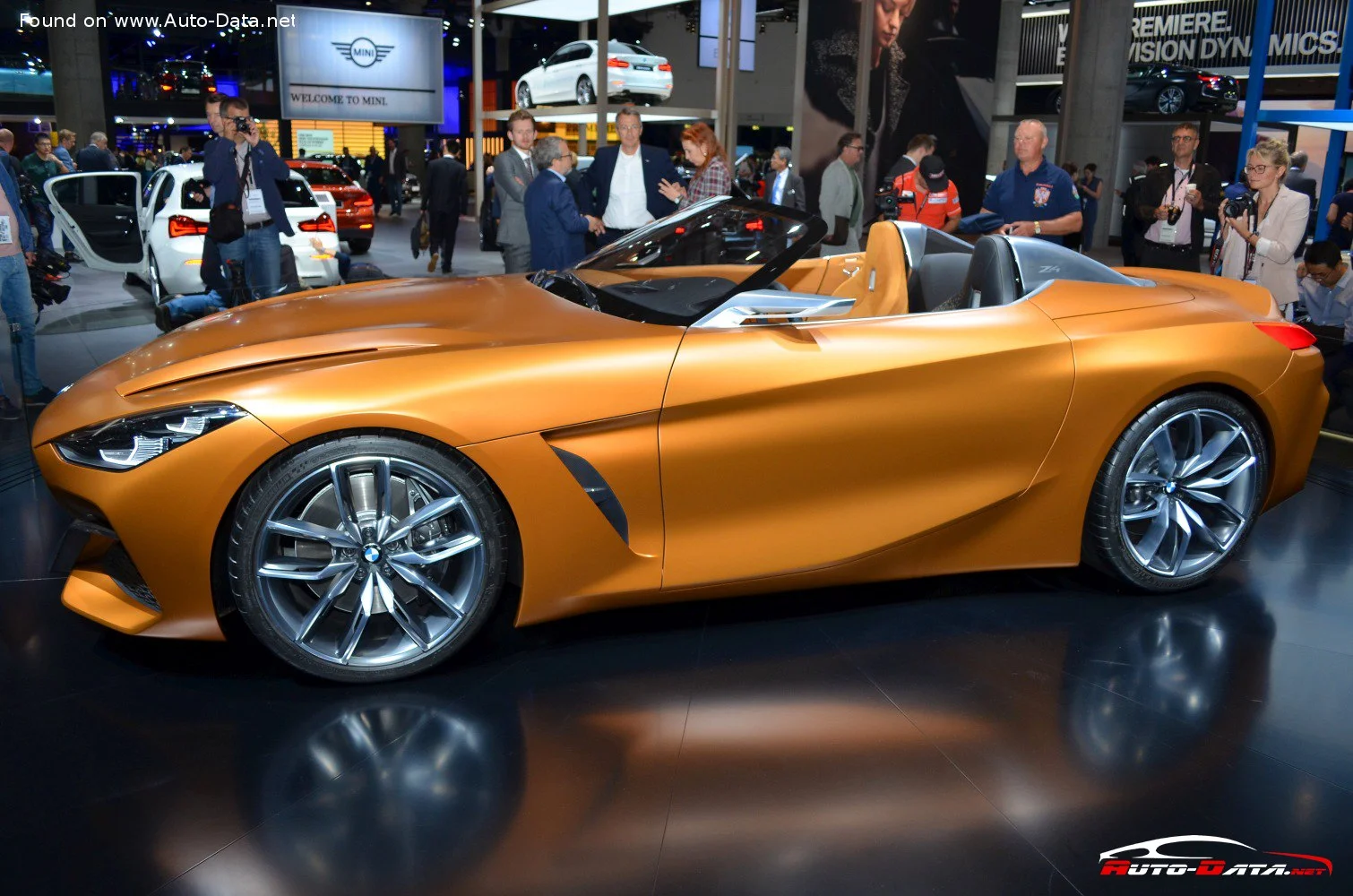 BMW Z4 BMW Z4 (G29, Concept) thumbnail 12