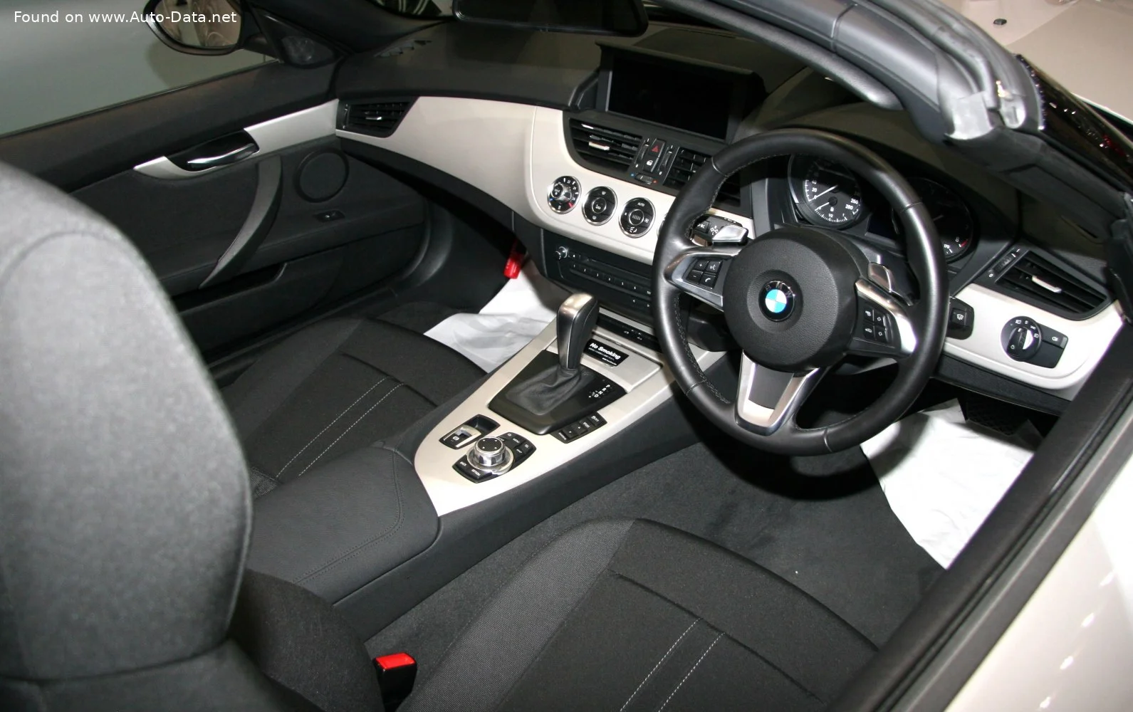 BMW Z4 20i (184 Hp) sDrive2011 - 2013 thumbnail 14