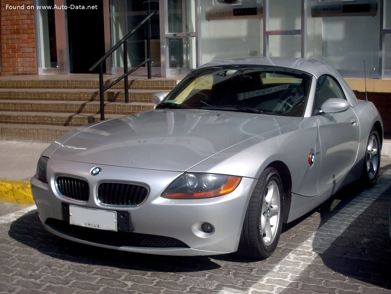 BMW Z4 2.2i (170 Hp)2003 - 2006 thumbnail 2