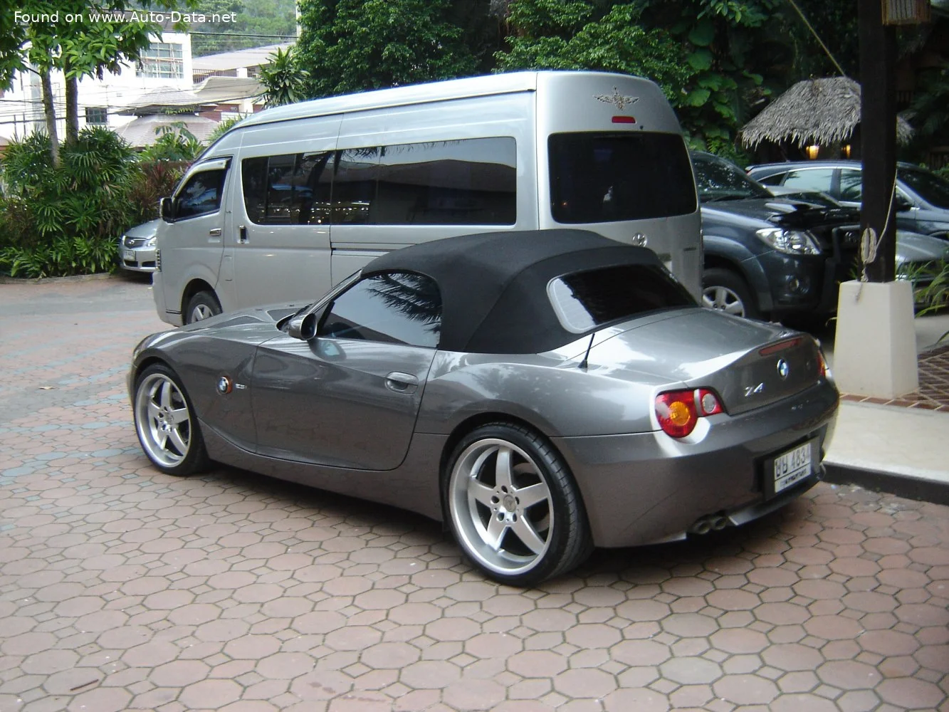 BMW Z4 2.2i (170 Hp)2003 - 2006 thumbnail 9