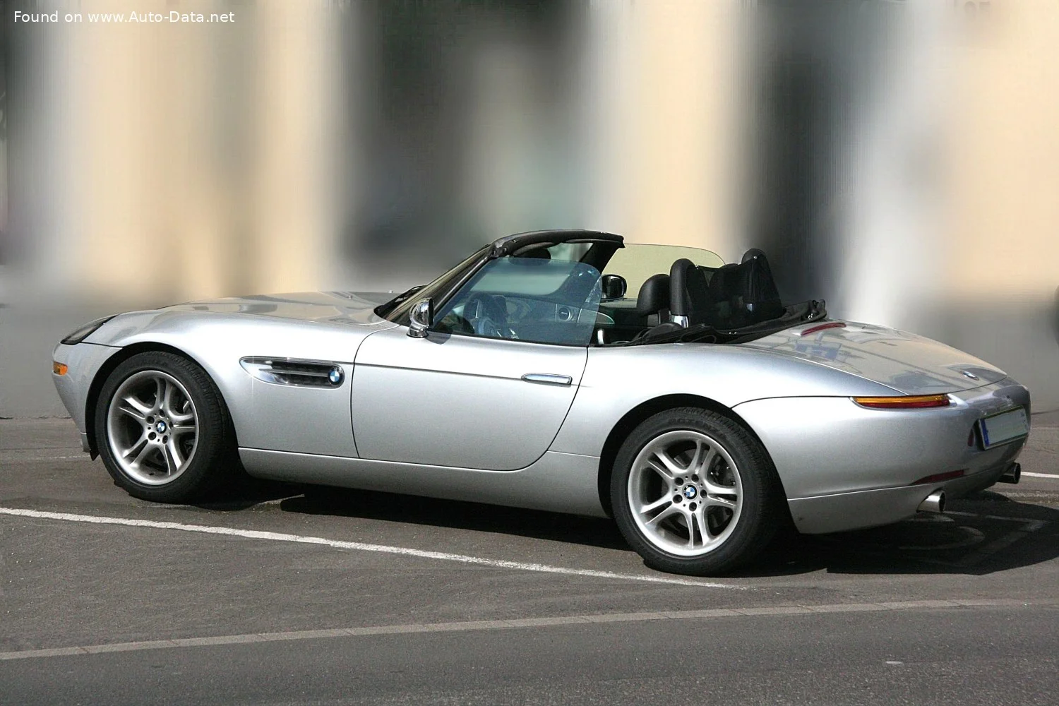 BMW Z8 4.9 (400 Hp)2000 - 2005 thumbnail 2