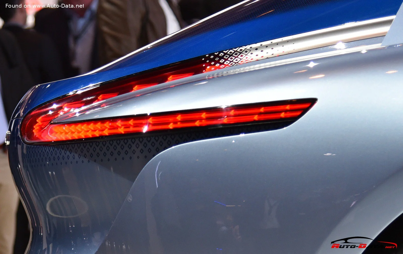 Borgward Isabella Borgward Isabella Concept thumbnail 13