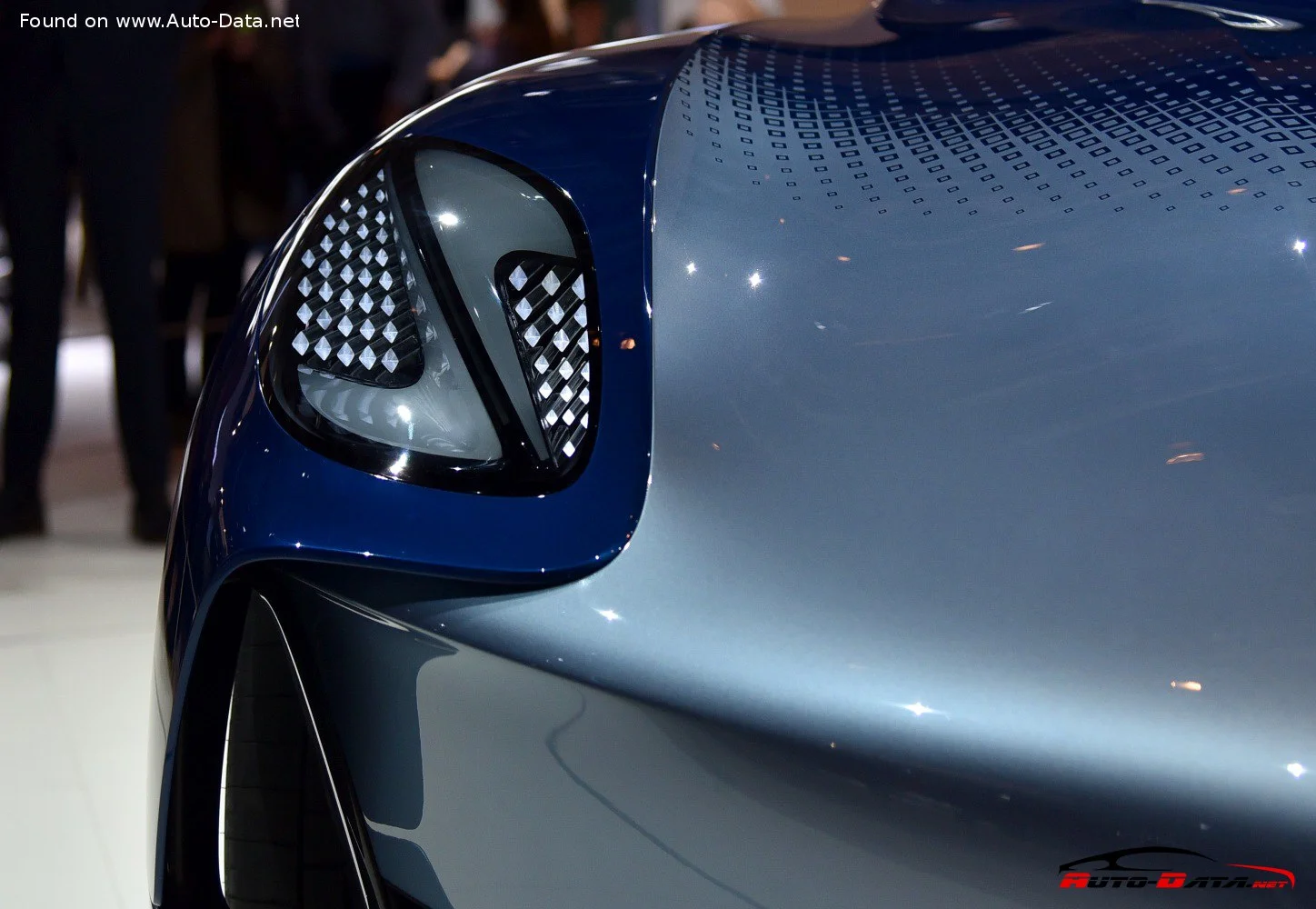 Borgward Isabella Borgward Isabella Concept thumbnail 17