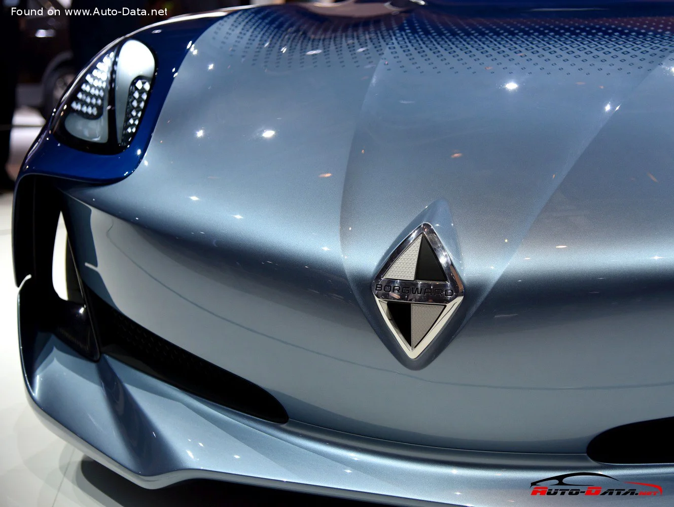 Borgward Isabella Borgward Isabella Concept thumbnail 18