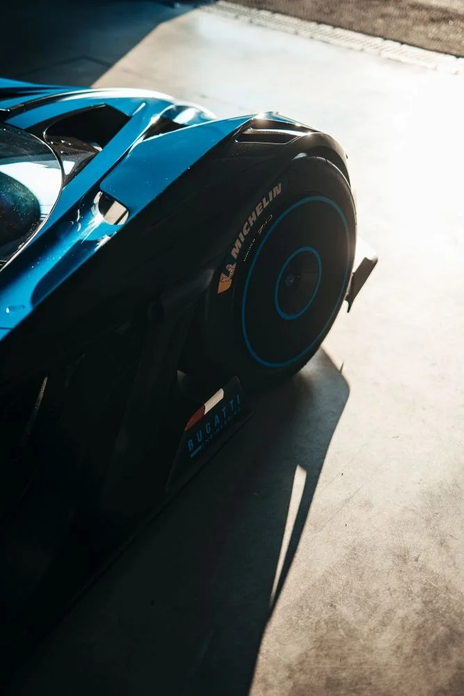 Bugatti Bolide 8.0 W16 (1850 Hp) AWD DSG2021 - thumbnail 13