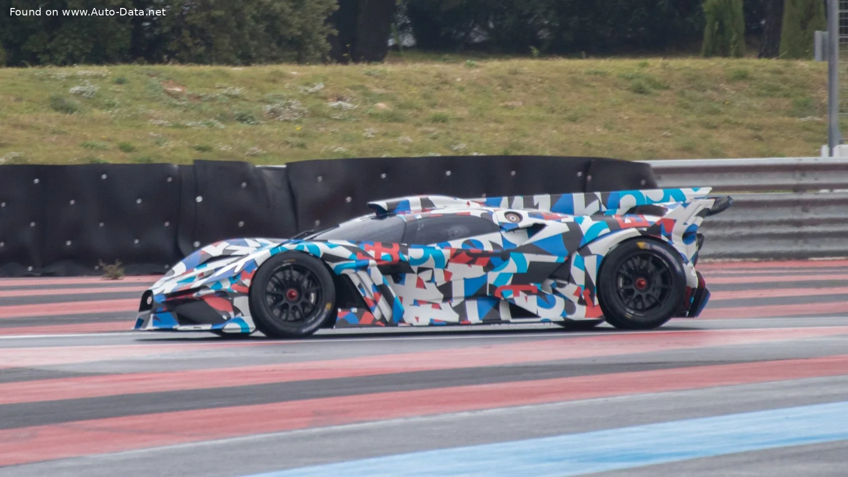 Bugatti Bolide 8.0 W16 (1850 Hp) AWD DSG2021 - thumbnail 18