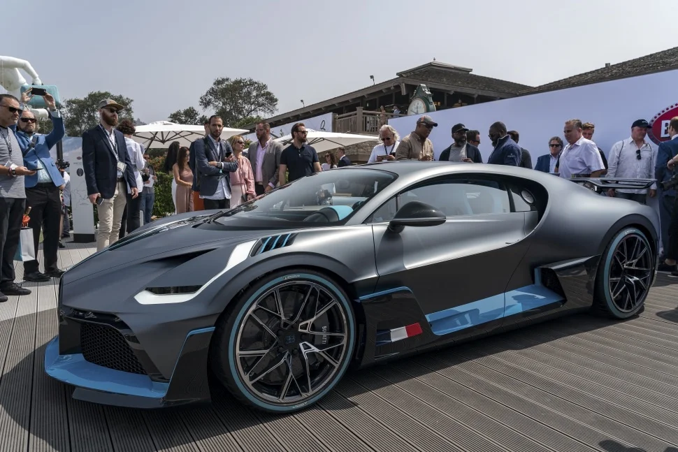 Bugatti Divo 8.0 W16 (1500 Hp) AWD DSG2018 - thumbnail 18