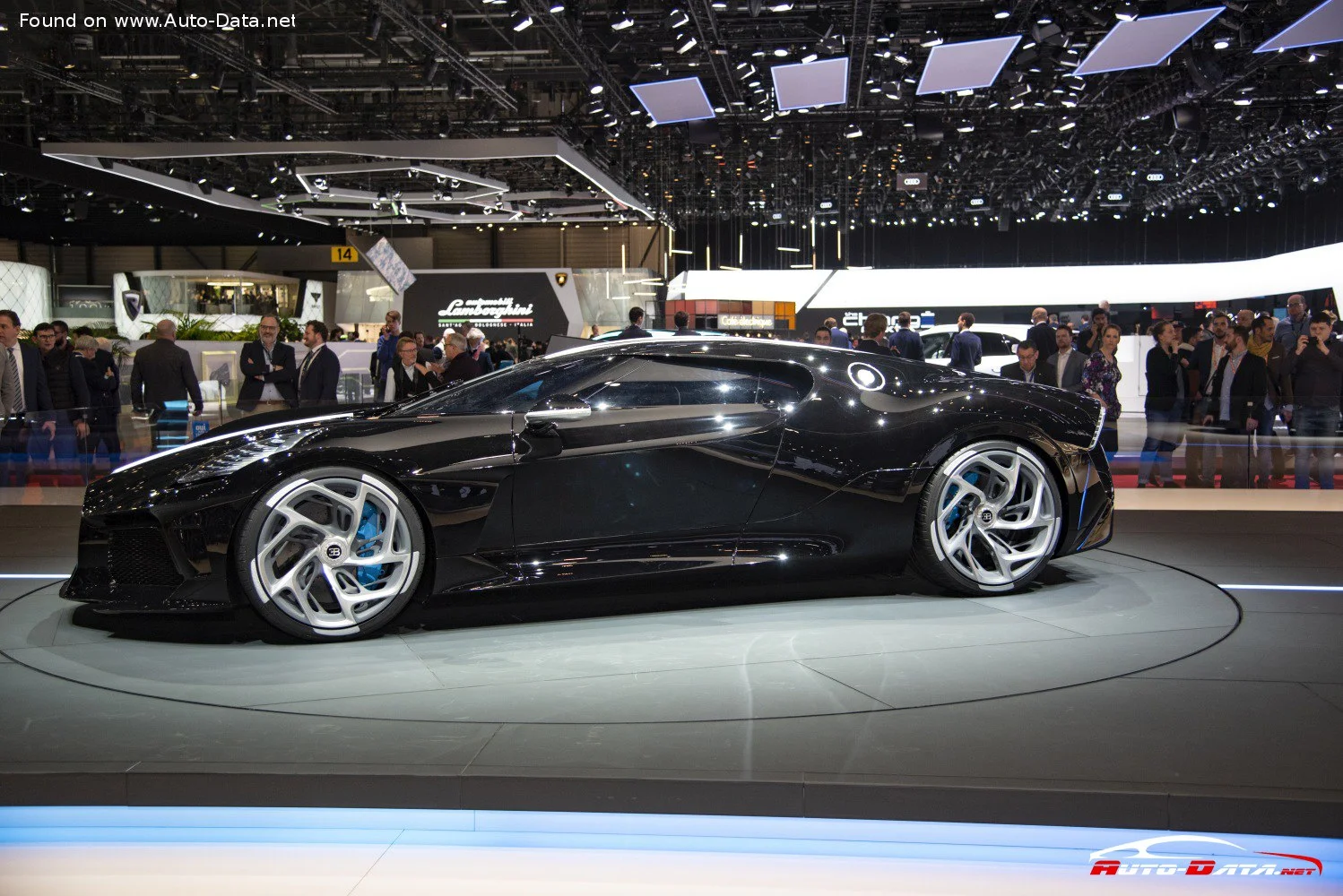 Bugatti La Voiture Noire Bugatti La Voiture Noire thumbnail 16