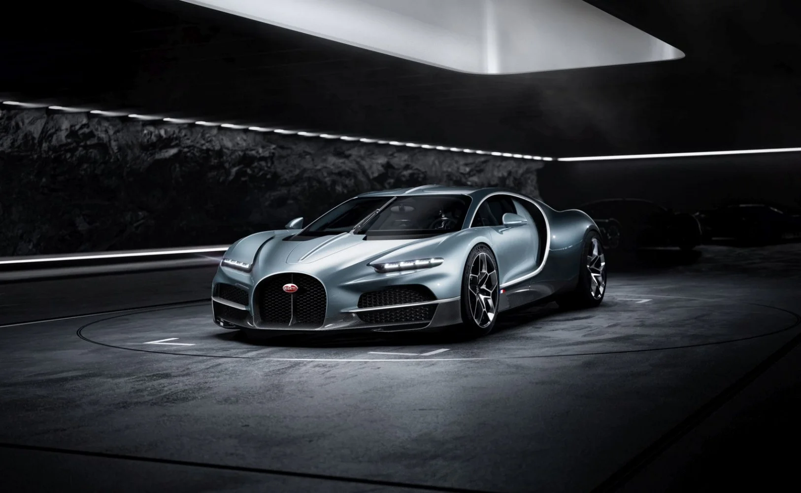 Bugatti Tourbillon 8.3 V16 (1800 Hp) Plug-in Hybrid AWD DCT2026 - thumbnail 9