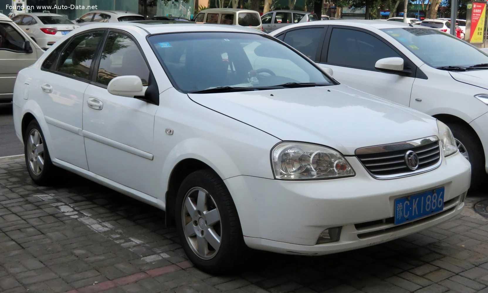 Buick Excelle 1.6i R4 16V (109 Hp)2004 - 2007 thumbnail 2